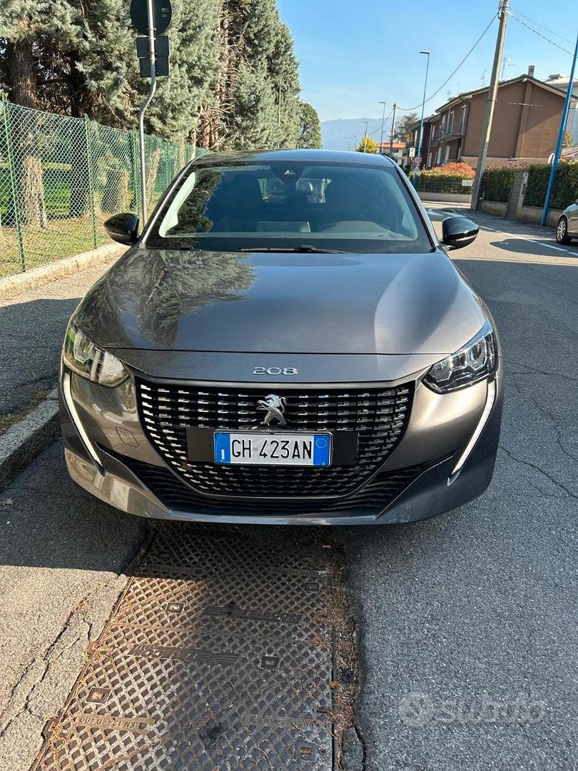 Peugeot 208 1° serie