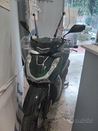 honda sh150i modello vetro verde scuro trasparente