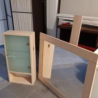 Mobiletto bagno legno chiaro con anta in specchio 