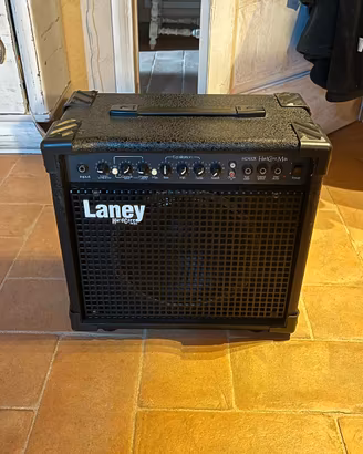 amplificatore laney 30 watt