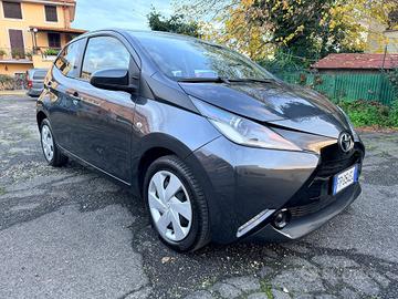 Toyota Aygo 1.0 VVT-i 69 CV 5 porte Km 30000 !!!