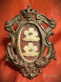 RELIQUIARIO OTTOCENTESCO con 2 RELIQUIE DI SANTI/E