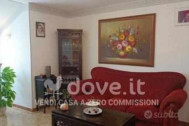 Villa di 99 m² con 3 locali a Noto