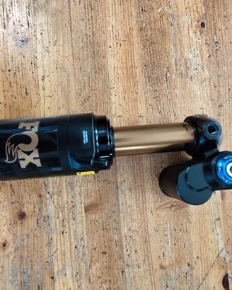 Fox Float X2 2026 205 e 225 Trunnion Kashima