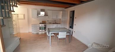 Attico su 2 livelli in centro a Montebelluna