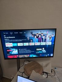 tv marca ok 32 pollici con braccio da parete e luc