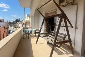 CASA INDIPENDENTE A ORIA