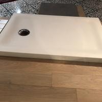 Piatto doccia Hafro in corian