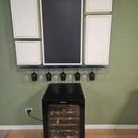 Mobile e rastrelliera porta calici