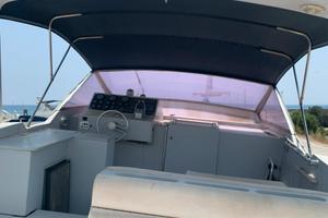 Tecnomarine c42 motoryacht detroit diesel