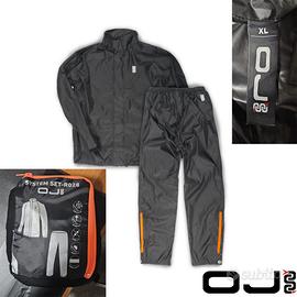 Tuta antipioggia (giacca + pantalone)