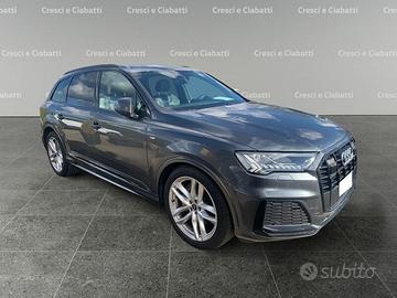 Audi Q7 50 TDI quattro tiptronic Sport