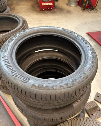 4 pneumatici NUOVI Continental 225/50/18