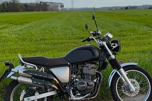 SWM silver vase 440 2021