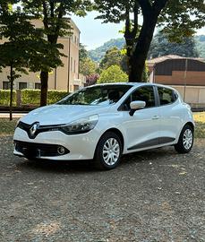 RENAULT Clio 4ª serie - 2014