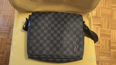 sacoche Louis Vuitton 