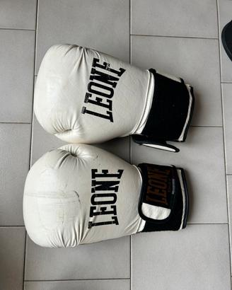 Guantoni boxe LEONE
