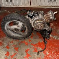 Motore piaggio vespa zip…