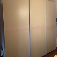 2 comodini e armadio flou