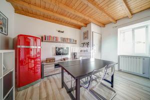 MORNAGO - TRILOCALE CON CANTINA