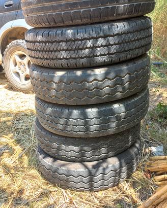 gomme camper