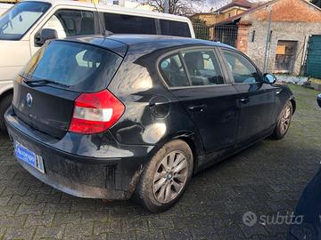 Bmw 118 118d cat 5 porte CARROZZERIA DANNEGGIATA A
