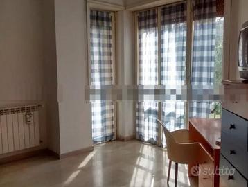 CASAL BRUCIATO STANZA SINGOLA CON DOPPI SERVIZi