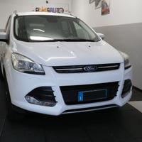 Ford Kuga 2.0 TDCI 150 CV S&S 4WD Powershift Titan