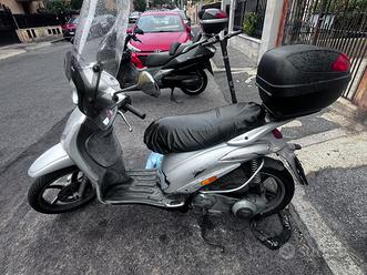 Scooter usata in vendita a Ladispoli