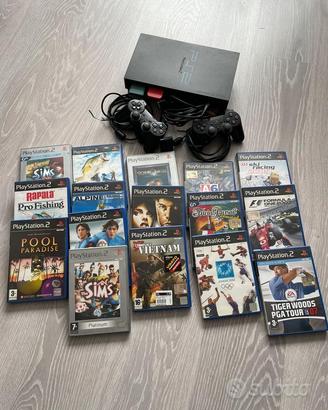 PS2 Fat SCPH-50004 + 16 Giochi + 2 Memory + 2 Pad
