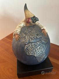 Pulcinella e il mondo ,opera firmata dell'artista 