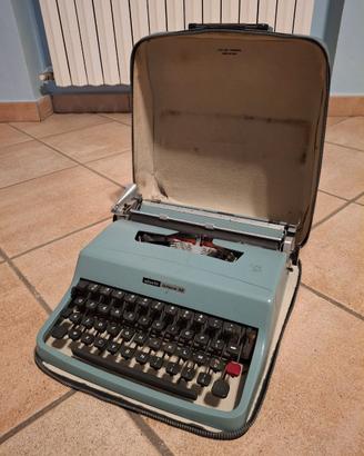 Olivetti lettera 32 con custodia