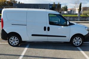 Fiat Doblo Doblò 1.4 T-Jet Natural Power PL-TN Car