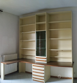 scrivania con libreria + armadio 4 stagioni