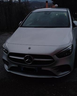 Mercedes classe B 200d  AMG