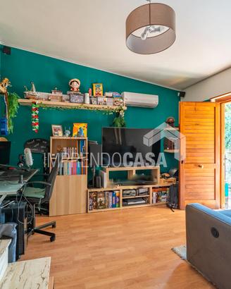 2 Vani 45 mq con Posto Auto/Moto condominiale