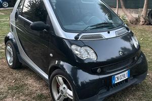 Smart cabrio 700 benzina
