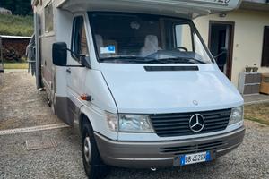 Mercedes Superbrig 728