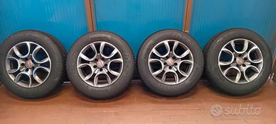 Cerchi in lega MAK da 16 " con gomme invernali