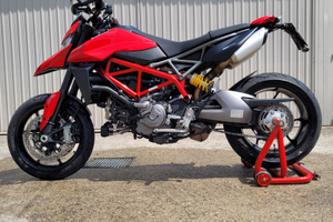 Ducati Hypermotard 950