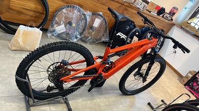 E-mtb SPECIALIZED TURBO LEVO 4 - COMP - carbonio