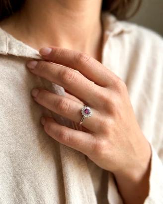 Anello Diamanti e Rubino
