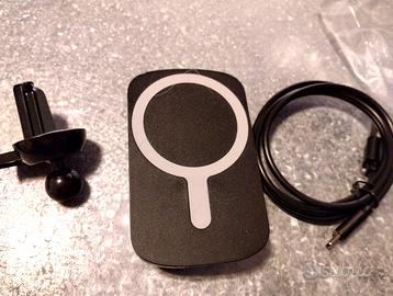 Caricabatteria wireless magnetico da casa o auto