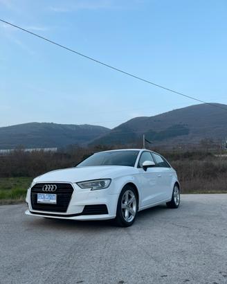 AUDI A3 SPORTBACK 2.0 TDI SPORT