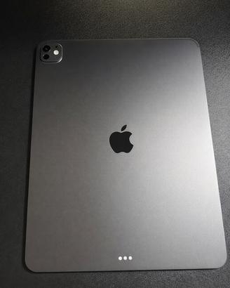 IPAD M5 512 13" + magic keyboard