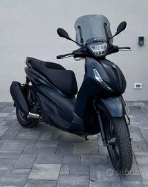 Piaggio Beverly 300 Beverly 300 S i.e. ABS-ASR (