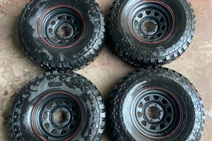 TRENO GOMME 285 75 16 MITSUBISHI NISSAN TOYOTA