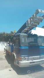 Autoscala Iveco