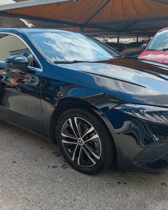 Mercedes-benz A 180 d Automatic