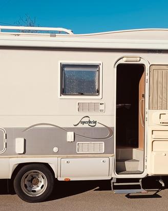camper rimor 677 tc 
